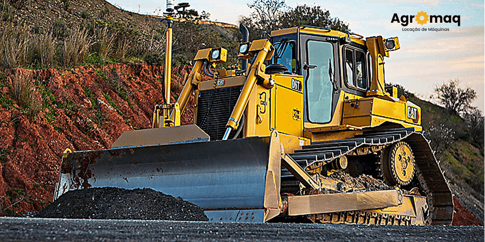 Locação de Máquinas Pesadas, Aluguel de Escavadeiras, Motoniveladoras e Tratores A máquina certa para o desafio certo: versatilidade no canteiro