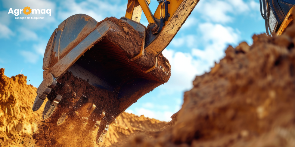 Locação de Máquinas Pesadas, Aluguel de Escavadeiras, Motoniveladoras e Tratores